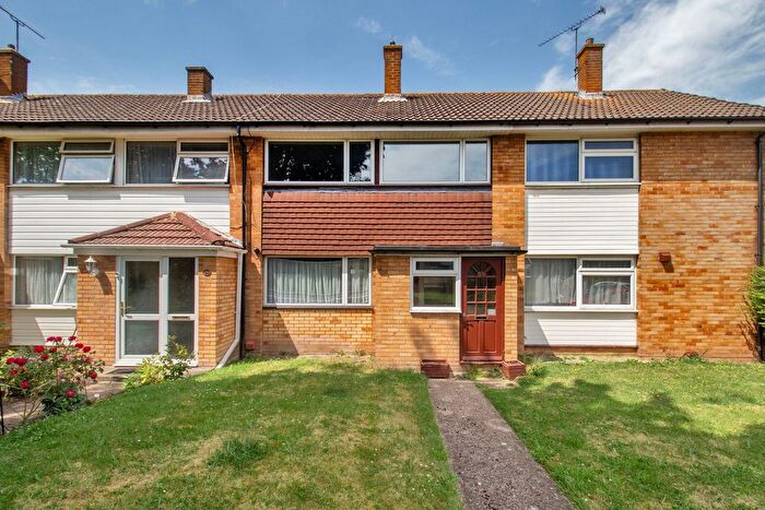 3 Bedroom Terraced House For Sale In Dogwood Close, Northfleet, Gravesend, DA11
