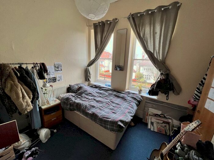 4 Bedroom House To Rent In Woodstock Road, Bristol, BS6