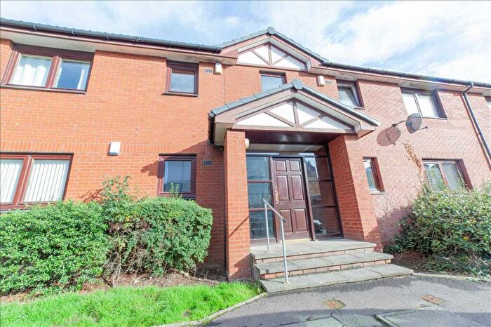 2 Bedroom Apartment To Rent In John Street, Hamilton, ML3