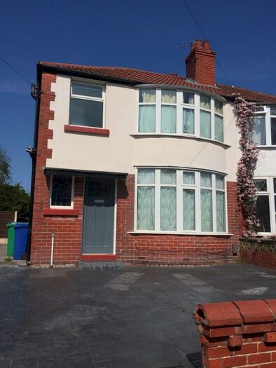 4 Bedroom House To Rent In Pridmouth Road, M20