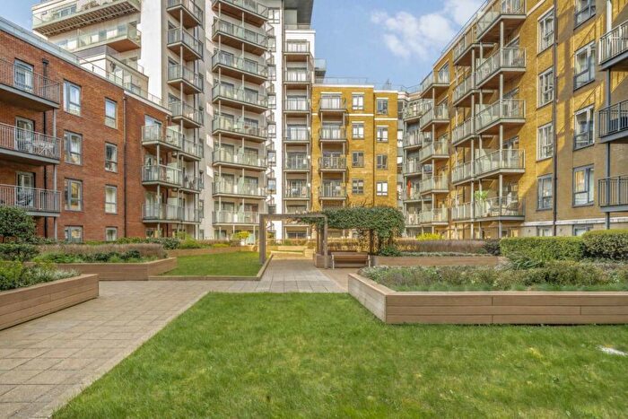 2 Bedroom Flat For Sale In Caversham Road, London, NW9