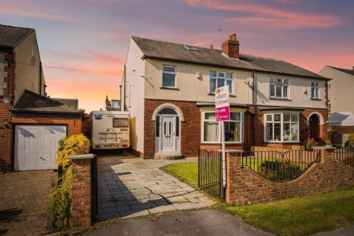 4 Bedroom Semi-Detached House For Sale In The Drive, Crossgates, Leeds, LS15
