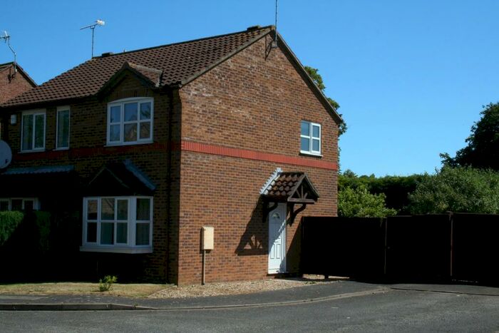 2 Bedroom Semi-Detached House To Rent In St. Nicholas Close, Boston, PE21