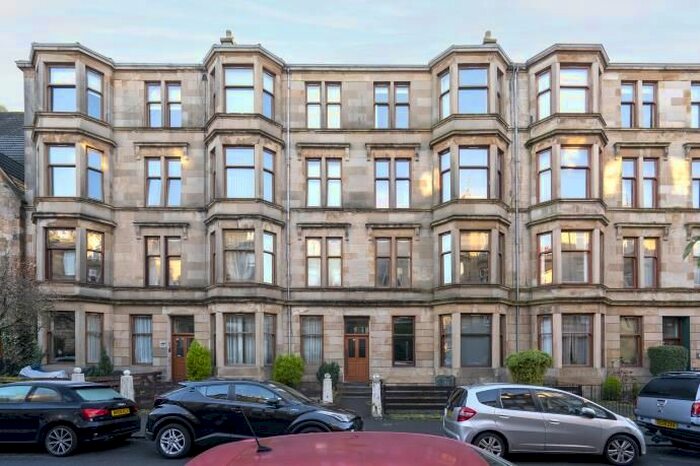 2 Bedroom Flat To Rent In Roslea Drive, Glasgow, G31