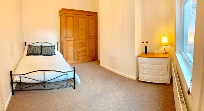 6 Bedroom Terraced House To Rent In Garden Lane, Chester, Cheshire, CH1