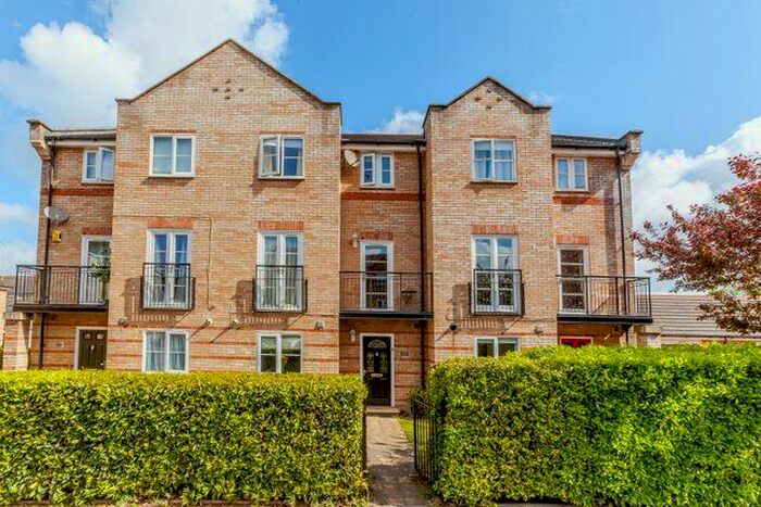 4 Bedroom Town House To Rent In Parkinson Drive, Chelmsford, Essex, CM1