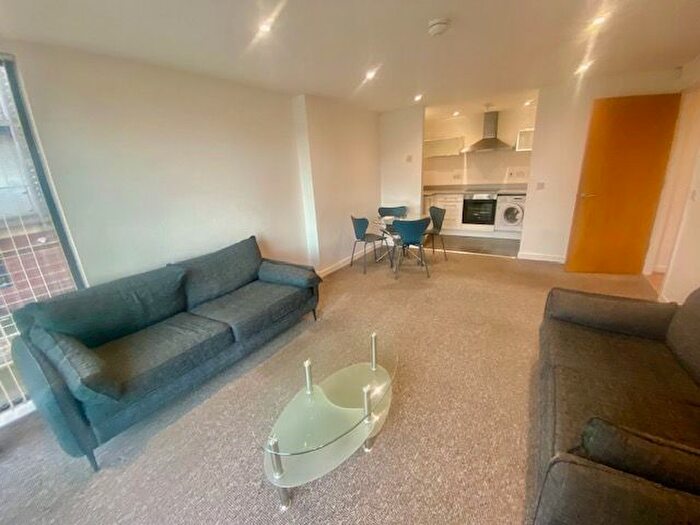 2 Bedroom Flat To Rent In Cornhill Place, Liverpool, L1