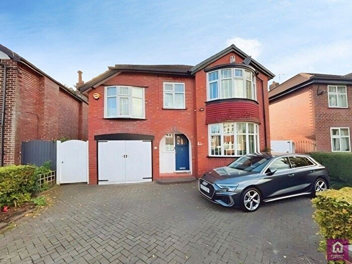 4 Bedroom Detached House To Rent In Woodlands Drive, Manchester, M33