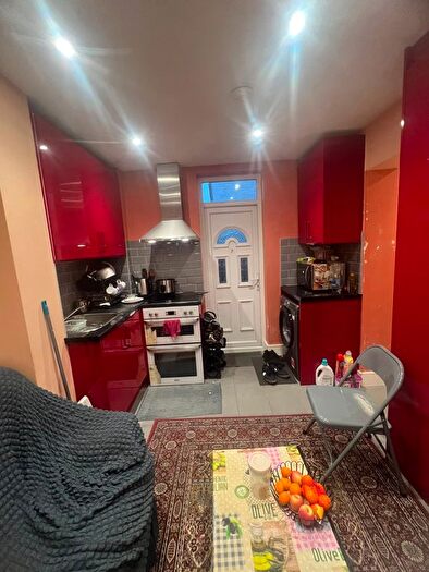 1 Bedroom Flat To Rent In Lulworth Gardens, South Harrow, HA2