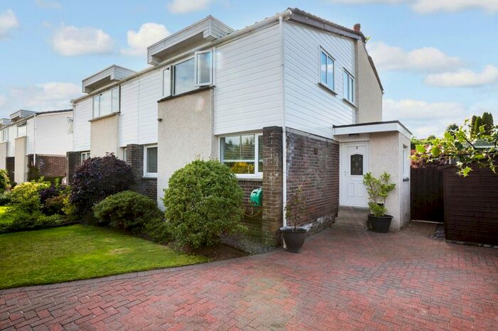 4 Bedroom Semi-Detached House For Sale In Glendentan Road, Bridge Of Weir, PA11