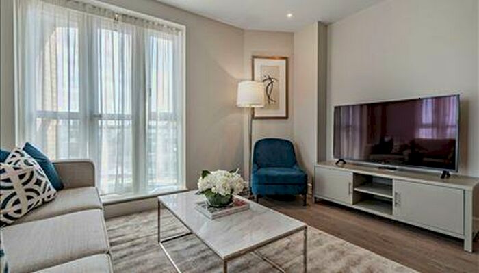 1 Bedroom Flat To Rent In Circus Apartments, Canary Wharf, London, E14