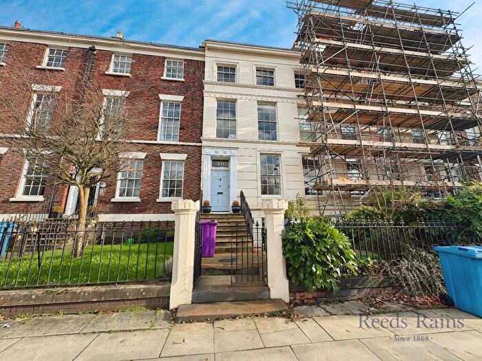 3 Bedroom Apartment To Rent In Hope Street, Liverpool, L1