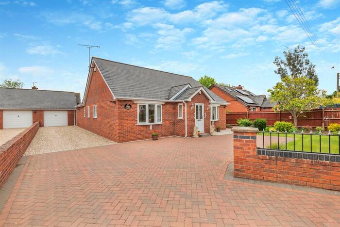 2 Bedroom Detached Bungalow For Sale In Prince Crescent, Staunton, GL19