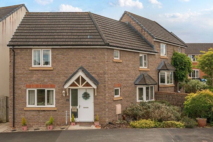 3 Bedroom Semi-Detached House For Sale In Swallow Way, Cullompton, Devon, EX15