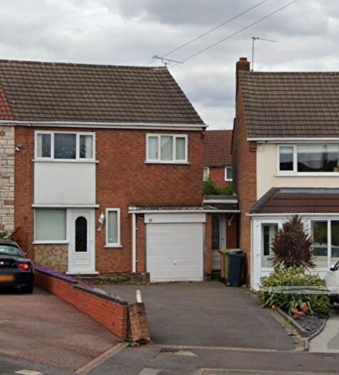 3 Bedroom House To Rent In Garnet Avenue, Birmingham, B43