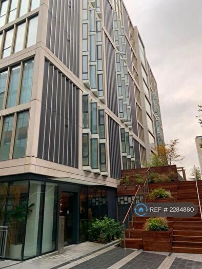 2 Bedroom Flat To Rent In The Waterson Building, London, E2