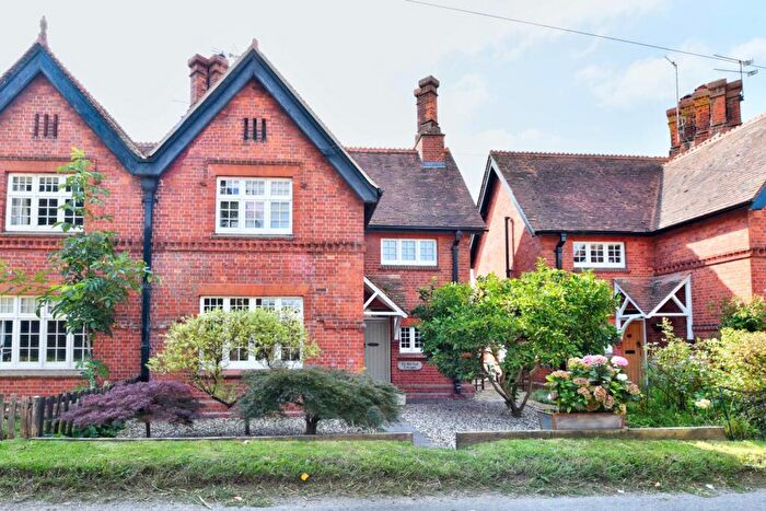 3 Bedroom Semi-Detached House For Sale In Mill End, Henley On Thames, RG9