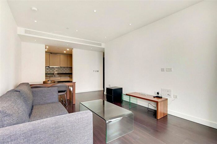 2 Bedroom Apartment To Rent In Meranti House, Aldgate, E1
