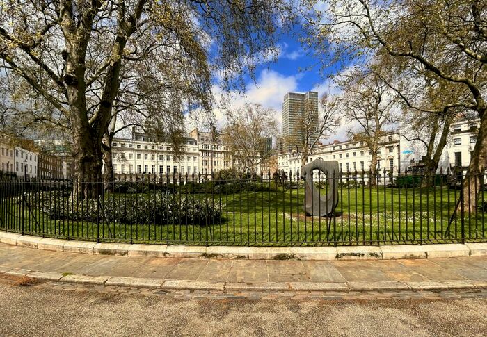 1 Bedroom Flat To Rent In Fitzroy Square, London, W1T