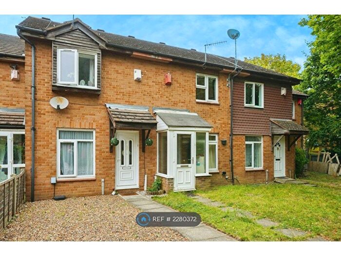 2 Bedroom Terraced House To Rent In Senator Walk, London, SE28