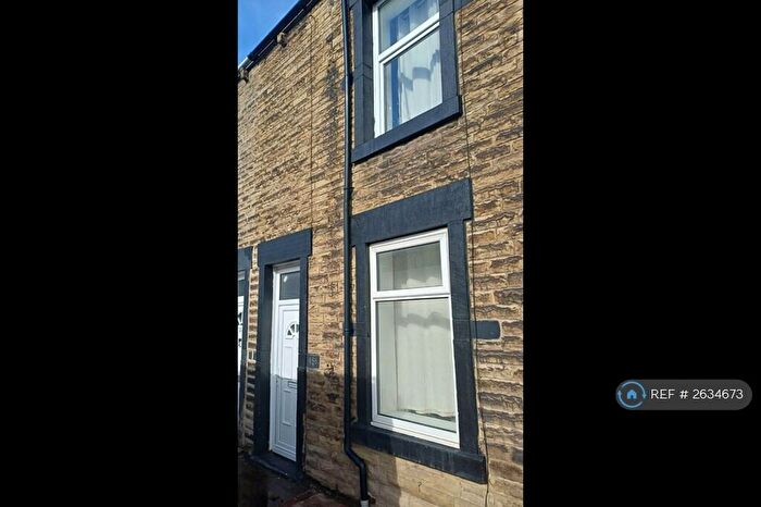 3 Bedroom Terraced House To Rent In Doncaster Road, Barnsley, S70
