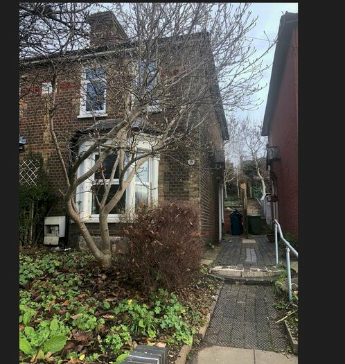 3 Bedroom Semi-Detached House To Rent In Hughenden Road, High Wycombe, HP13