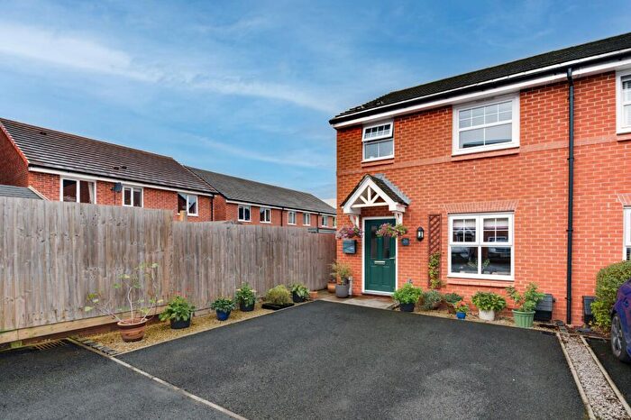 3 Bedroom Semi-Detached House For Sale In Price Close, Moston, CW11