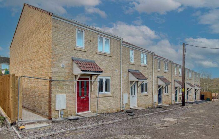 3 Bedroom Terraced House To Rent In High Street, High Littleton, BS39