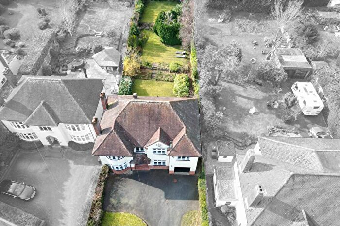 5 Bedroom Detached House For Sale In Barnetts Lane, Kidderminster, DY10