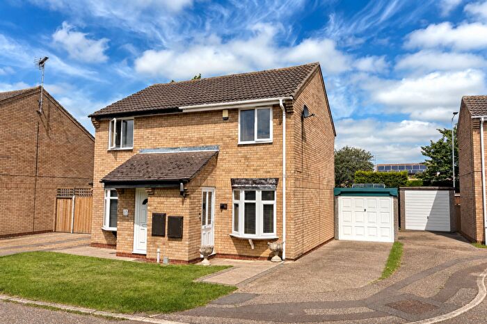 2 Bedroom Semi Detached House For Sale In Uldale Way, Gunthorpe, Peterborough, PE4