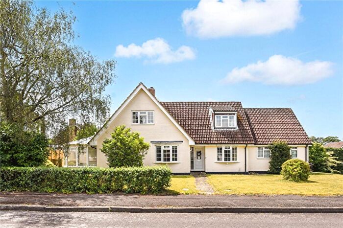 4 Bedroom Detached House For Sale In Durnford Close, Chilbolton, Stockbridge, Hampshire, SO20