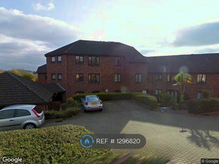1 Bedroom Flat To Rent In St Wulstan Court, Southam CV47