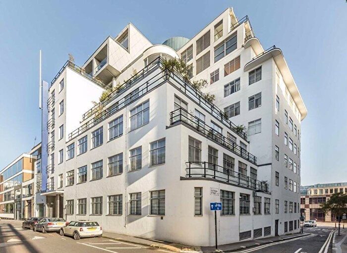 1 Bedroom Flat For Sale In Saffron Hill, Farringdon, London, EC1N