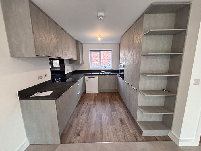 4 Bedroom Semi Detached House To Rent In Skylark Way, Exmouth, EX8