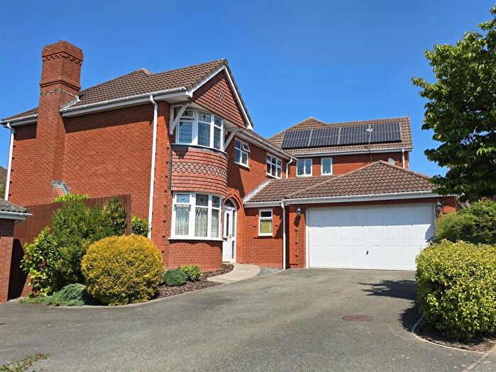4 Bedroom Detached House For Sale In Welland Road, Hilton, Derby, DE65