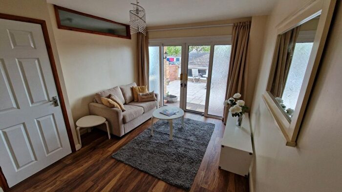 3 Bedroom Semi Detached House To Rent In Timber Dene, Bristol, Avon, BS16