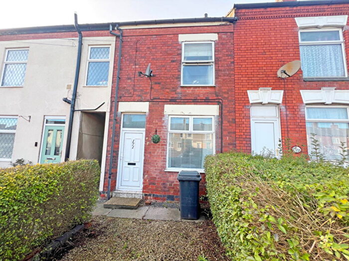 2 Bedroom Terraced House For Sale In Central Road, Hugglescote, Coalville, Leicestershire, LE67