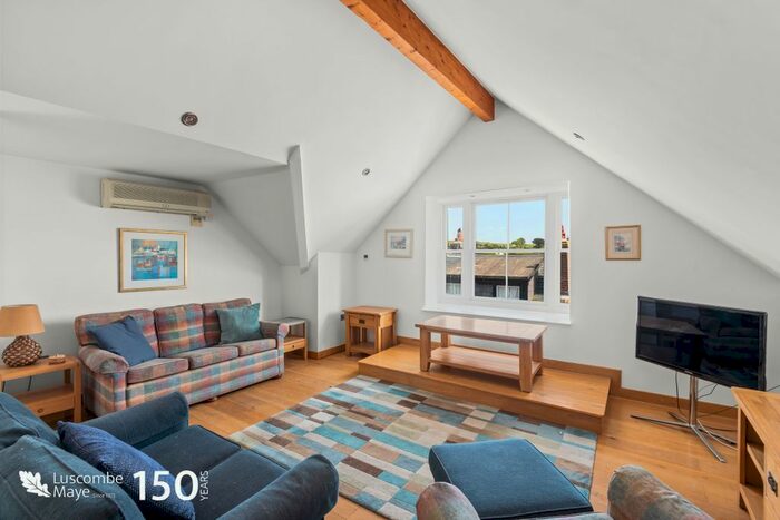 3 Bedroom End Of Terrace House For Sale In Fore Street, Salcombe, TQ8