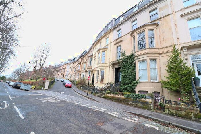 2 Bedroom Flat To Rent In Botanic Crescent, Glasgow, G20