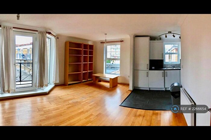 2 Bedroom Flat To Rent In Foundry Place, London, E1