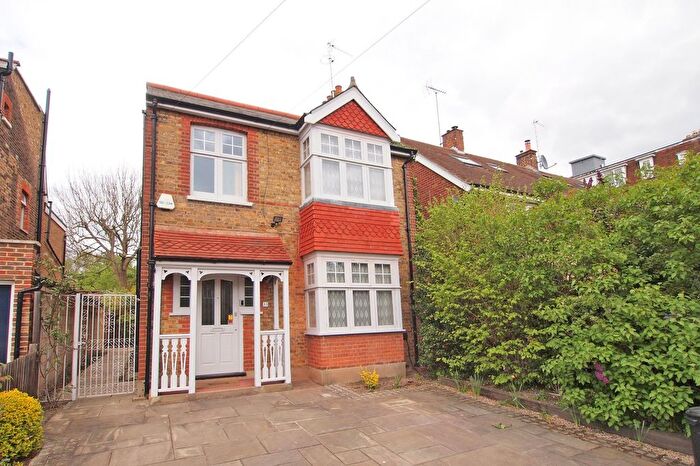 4 Bedroom Semi Detached House To Rent In Spencer Road, London, SW20