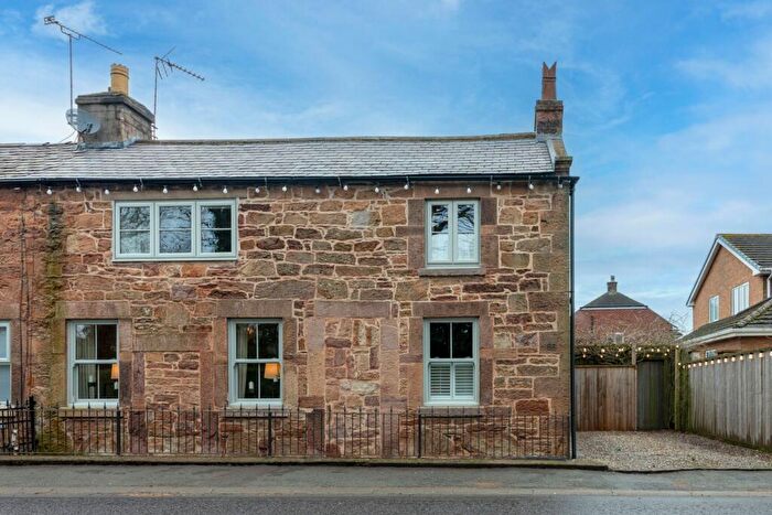 3 Bedroom Cottage For Sale In The Highway, Hawarden, CH5