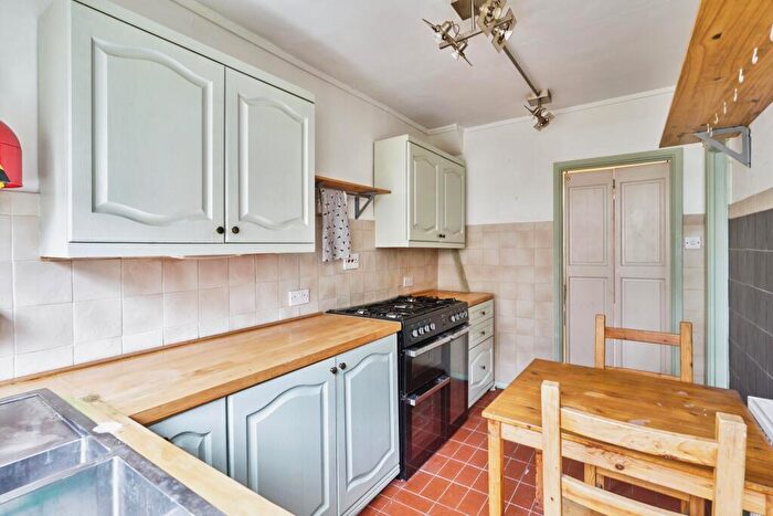 2 Bedroom Terraced House For Sale In Aldworth Road, London, E15