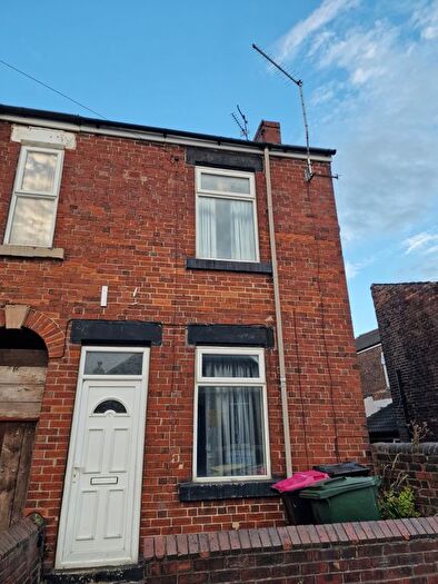 2 Bedroom End Of Terrace House To Rent In Ashwood Road, Parkgate, Rotherham, S62