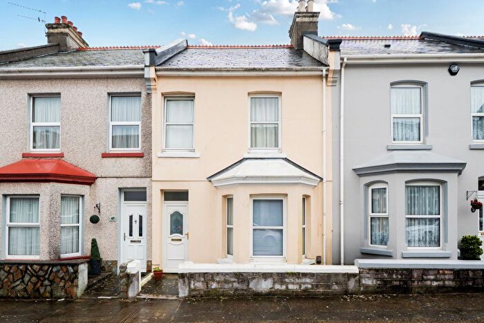 3 Bedroom Terraced House For Sale In Ocean Street, PL2