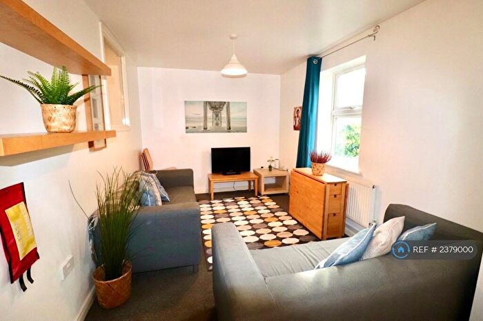 4 Bedroom Flat To Rent In Havelock Street, Loughborough, LE11