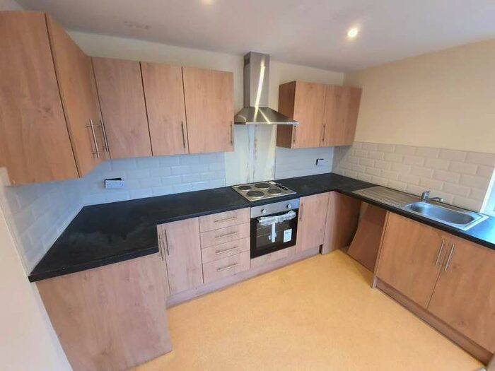2 Bedroom Apartment To Rent In Ling Bob, Pellon, Halifax, HX2