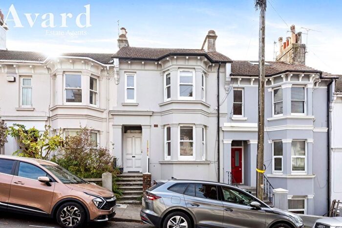 2 Bedroom Flat For Sale In Ditchling Rise, Brighton, BN1