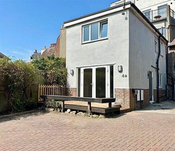 2 Bedroom Semi-Detached House For Sale In Winding Street, Old Town, Hastings, TN34