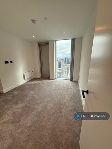 2 Bedroom Flat To Rent In Bankside Boulevard, Manchester City Centre, M3